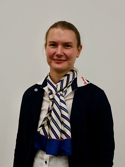 : Laura Abel